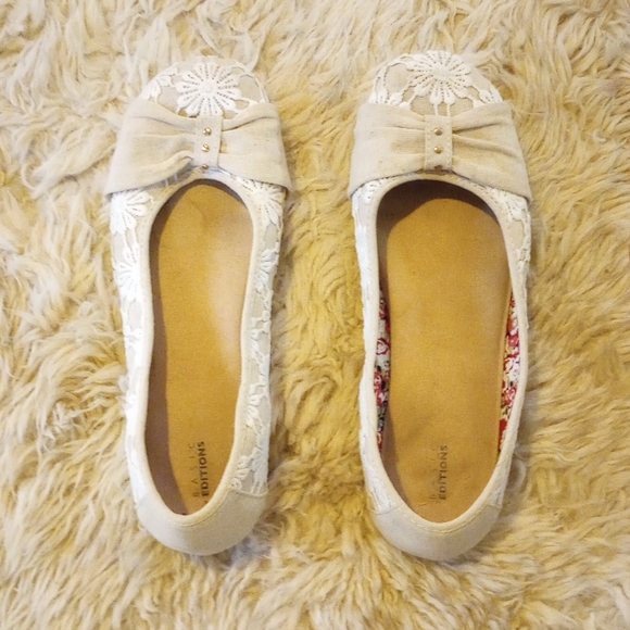 Flats Size 10 - Picture 2 of 4